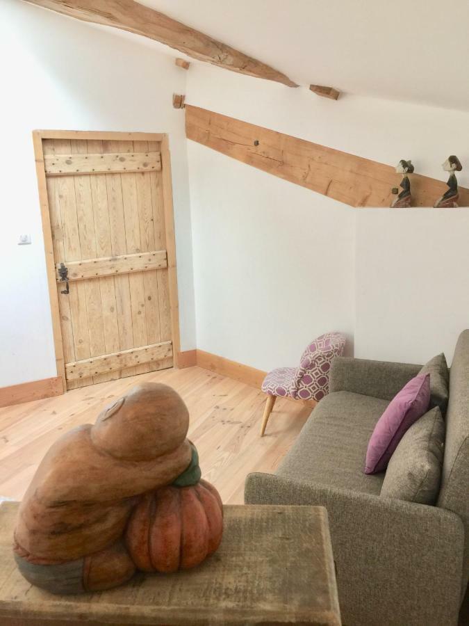 Magnificent Renovated Farmhouse - 10 Min A7 - Apartment Anneyron Екстериор снимка